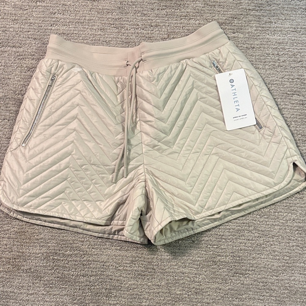 Athleta Quilted Beige Athletic Shorts